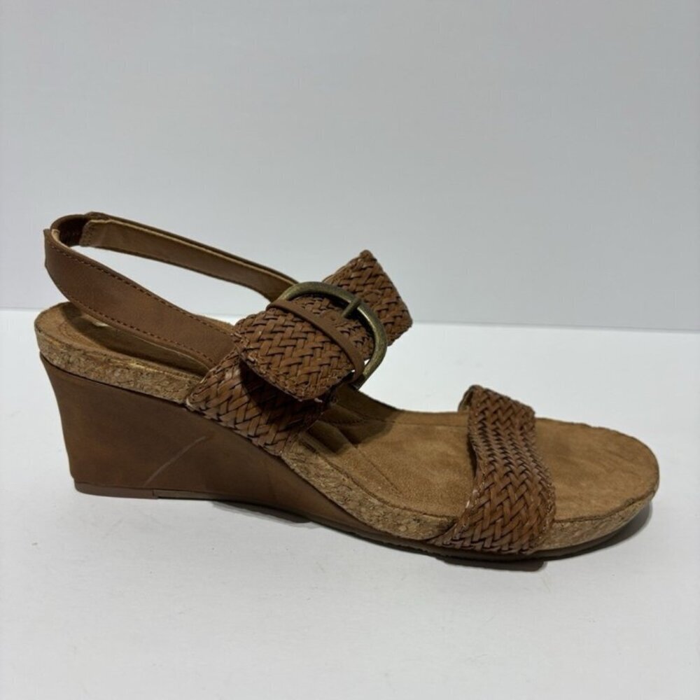 Adrienne Vittadini Women’s Tomer Brown Wedge Sandals, Size 8 M